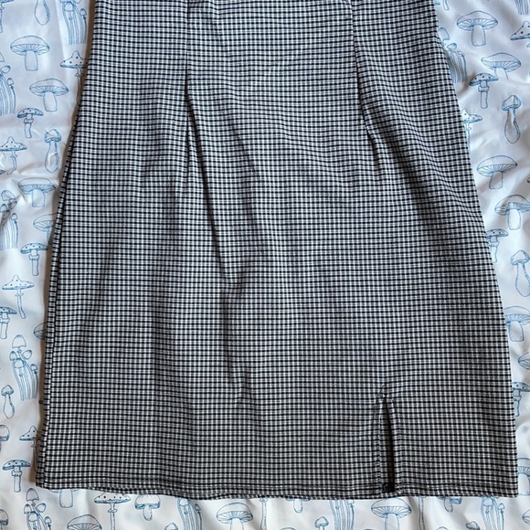 Vintage Plaid Dress - Picture 3 of 5